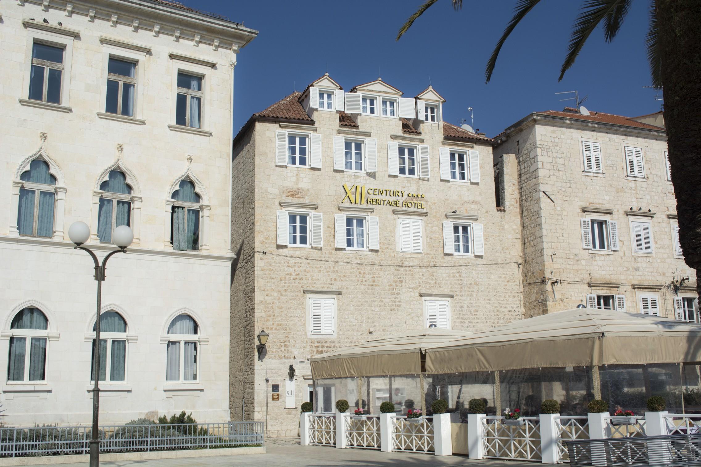 XII Century Heritage Hotel Trogir Ngoại thất bức ảnh