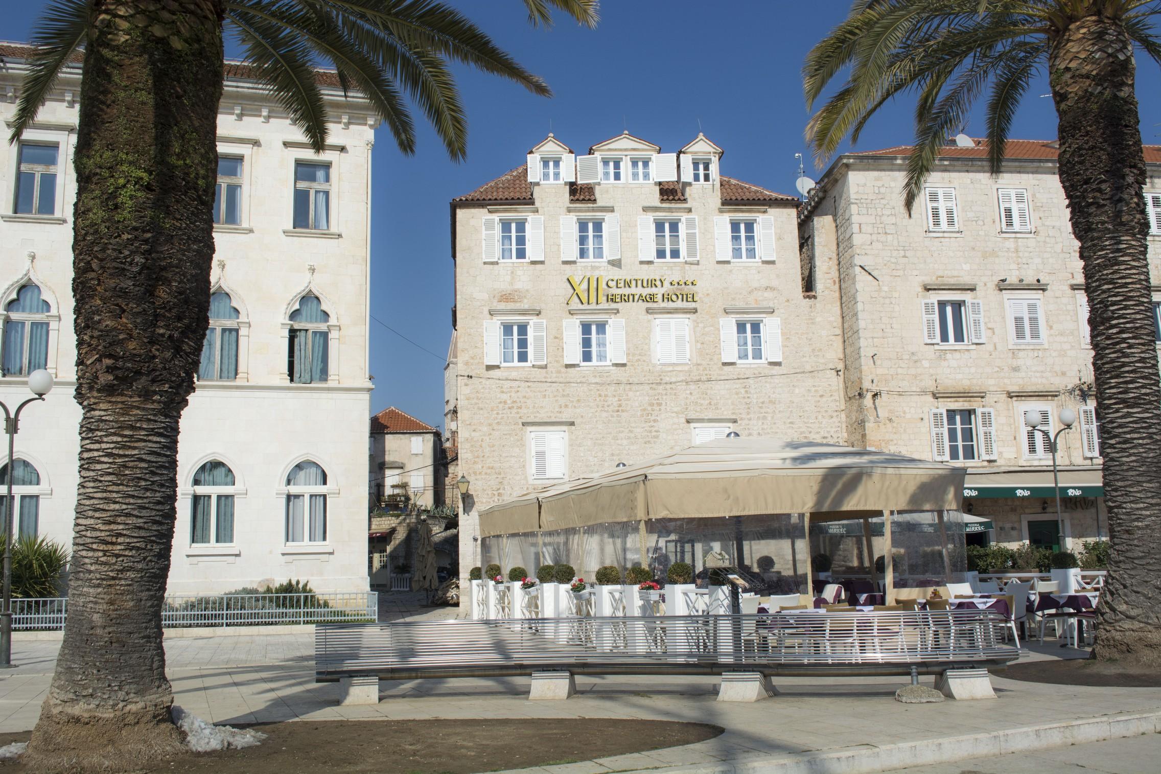 XII Century Heritage Hotel Trogir Ngoại thất bức ảnh