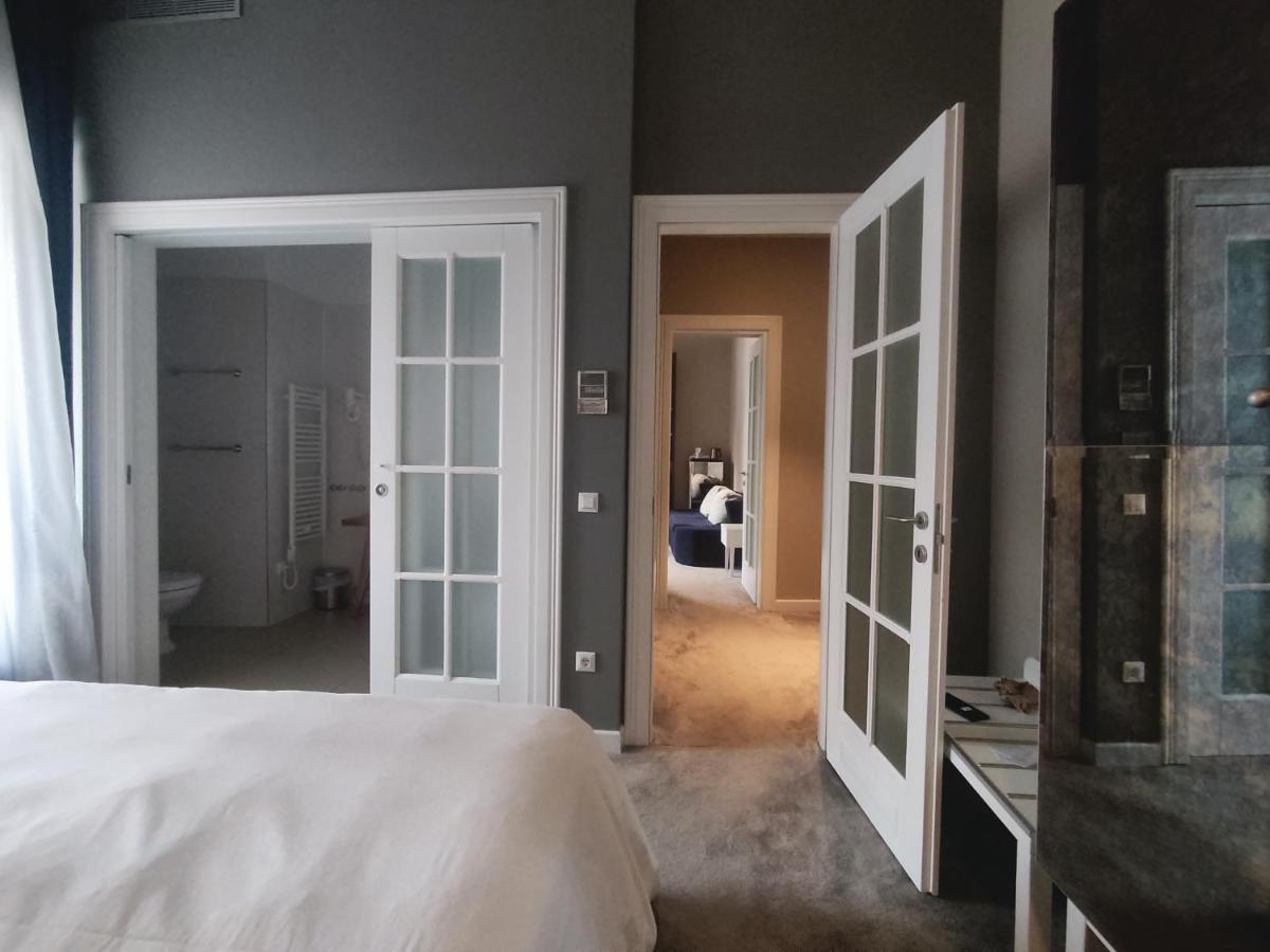 XII Century Heritage Hotel Trogir Ngoại thất bức ảnh