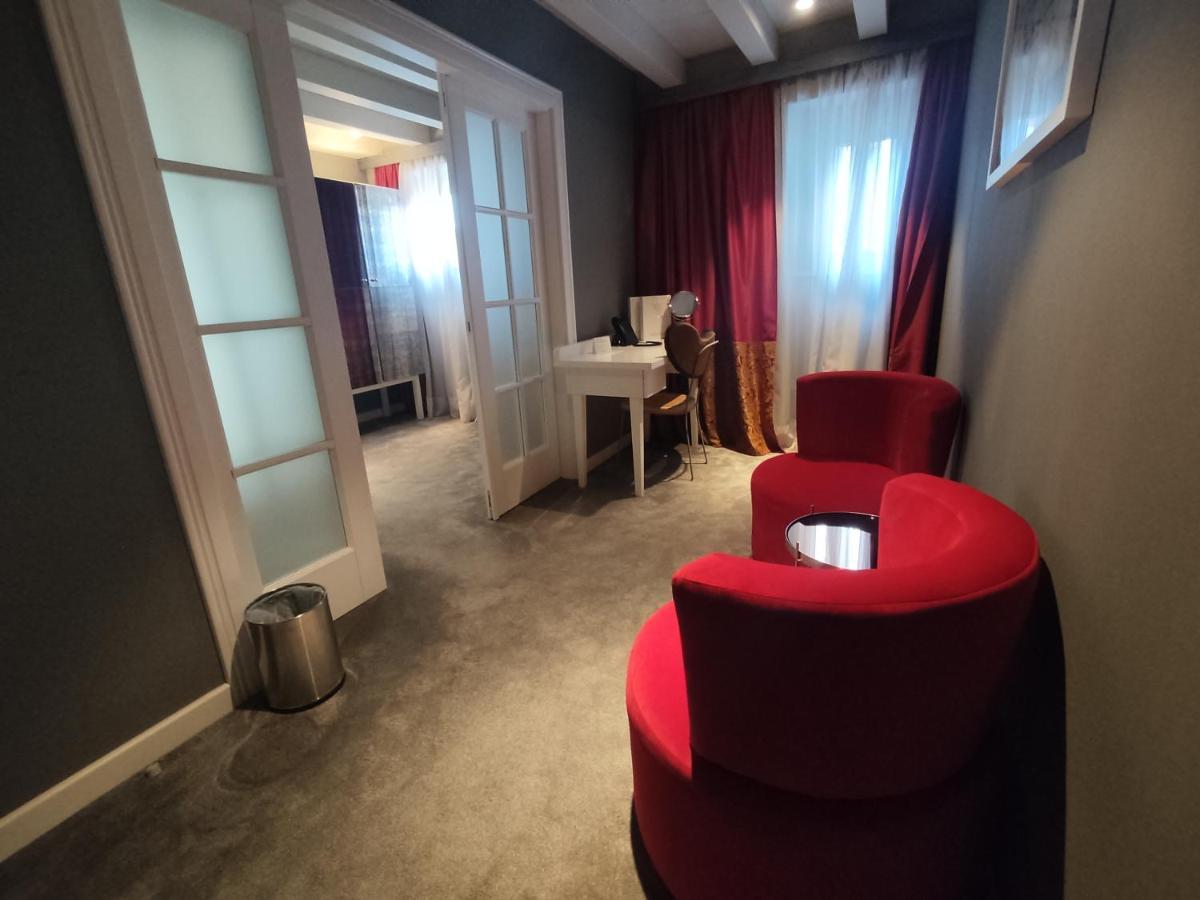 XII Century Heritage Hotel Trogir Ngoại thất bức ảnh