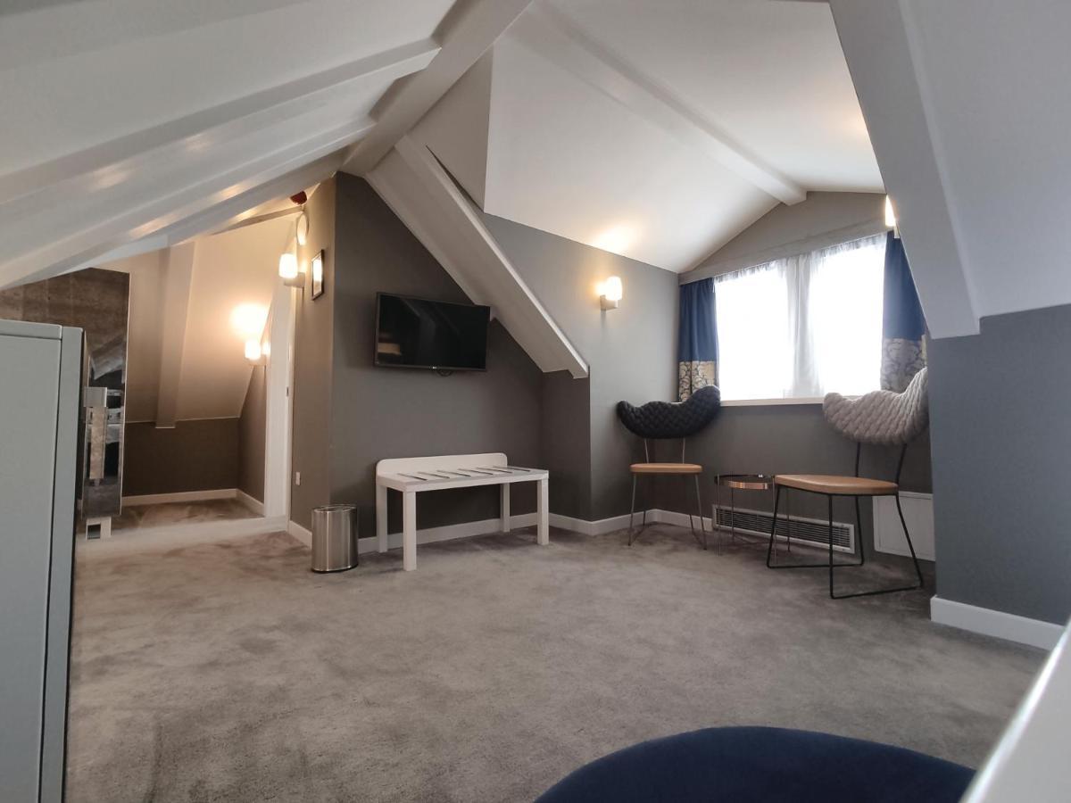 XII Century Heritage Hotel Trogir Ngoại thất bức ảnh