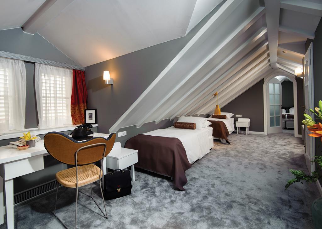 XII Century Heritage Hotel Trogir Ngoại thất bức ảnh