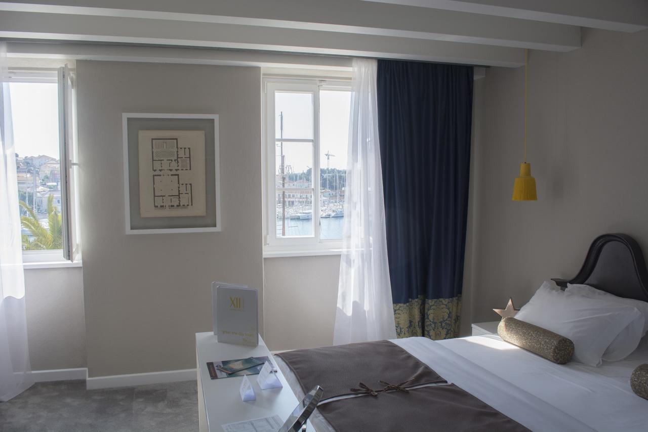 XII Century Heritage Hotel Trogir Ngoại thất bức ảnh